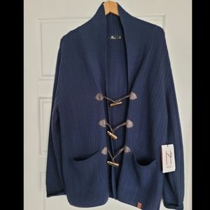 Stunning men's Neve size large cardigan with unique front button/loop closures.